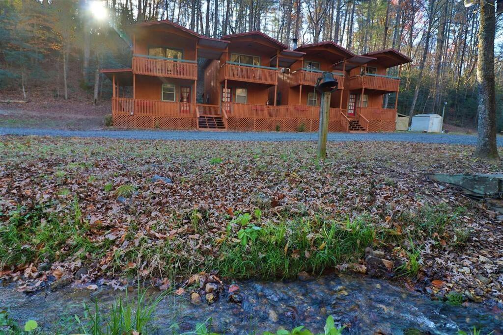 Oktoberfest Themed Cabin In Woods Stream #14 Helen Kültér fotó